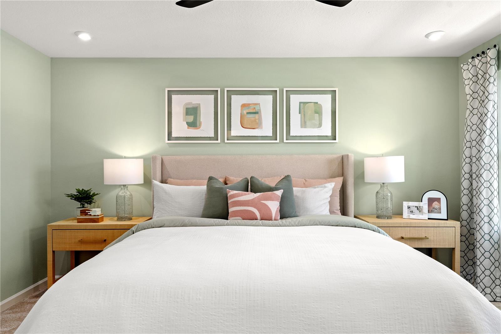 Image 10 of 49 For 10023 Gazebo Alley