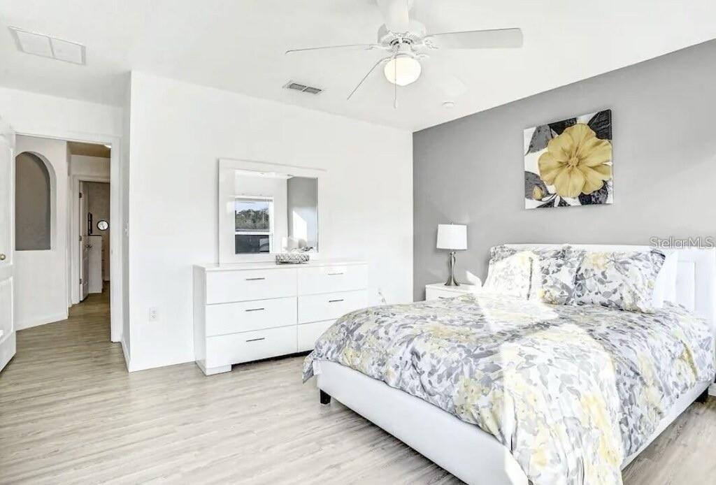 Image 5 of 20 For 540 Sandy Ridge Drive