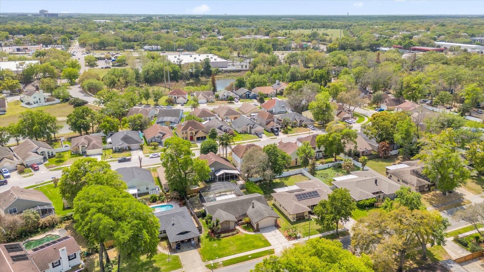 Image 27 of 40 For 606 Iris Street