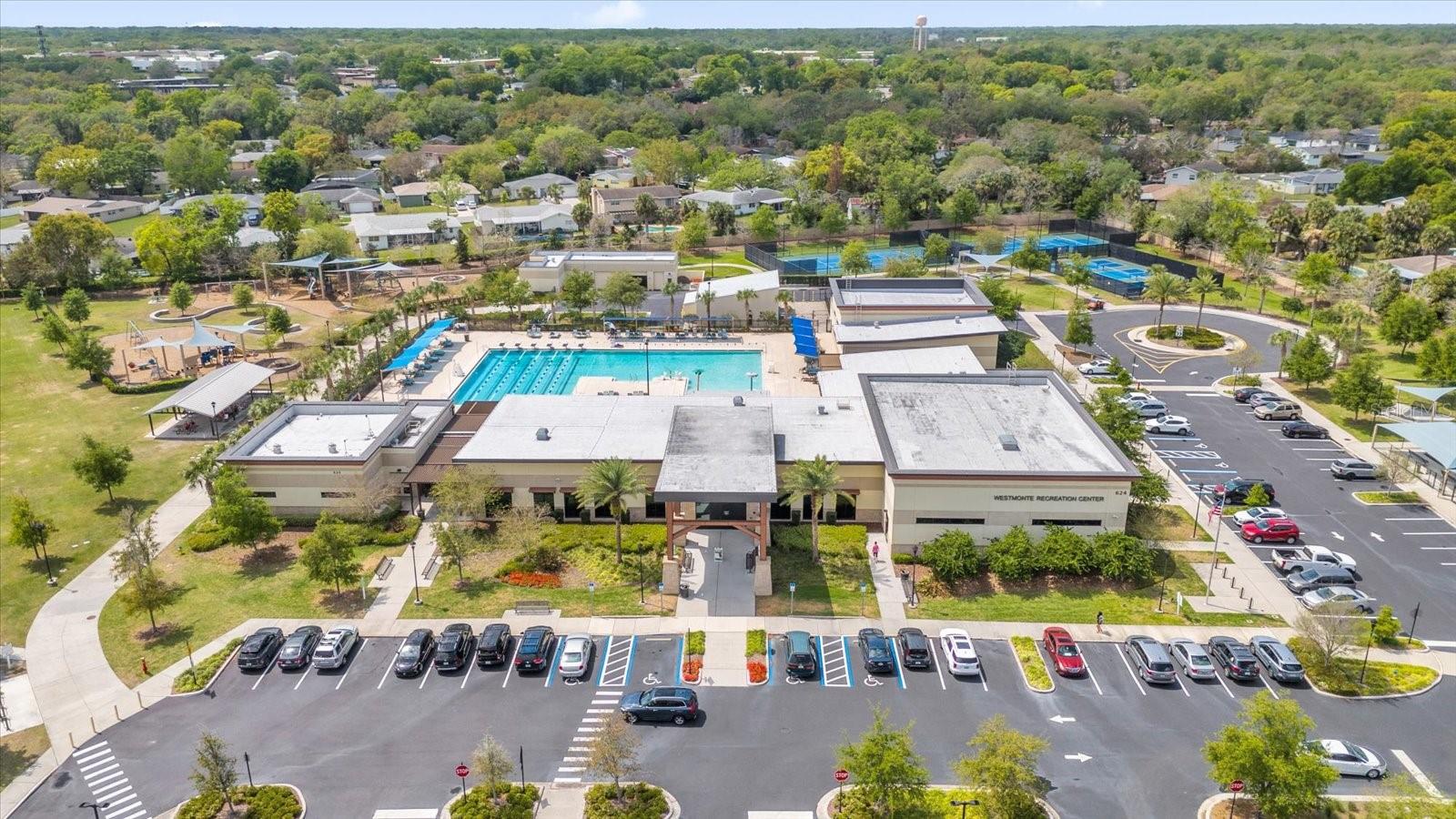 Image 29 of 40 For 606 Iris Street