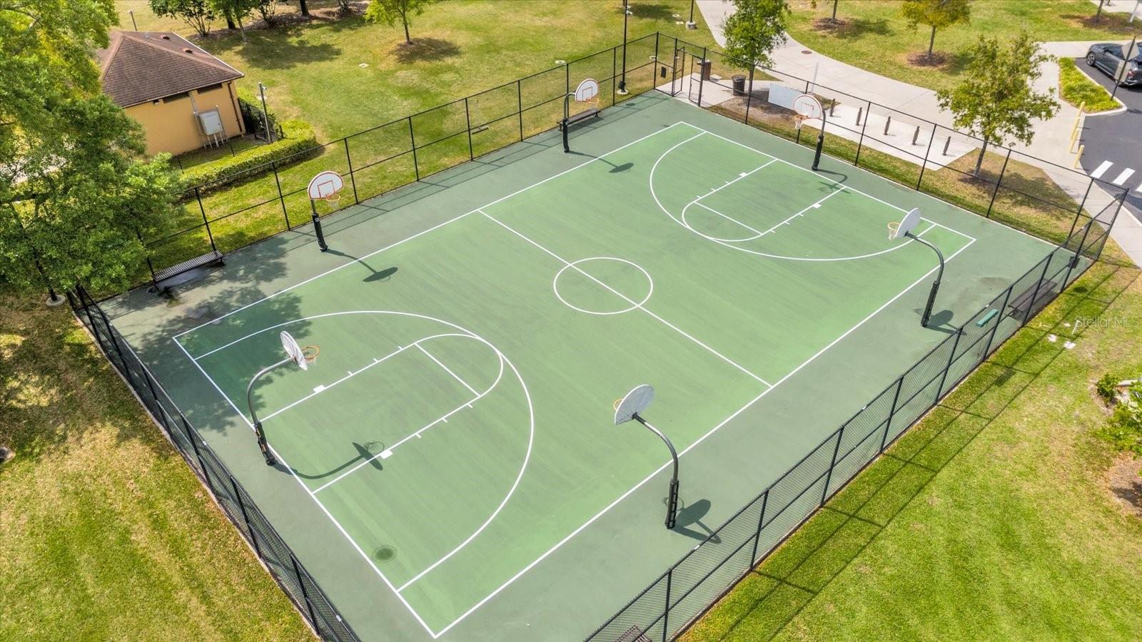 Image 34 of 40 For 606 Iris Street