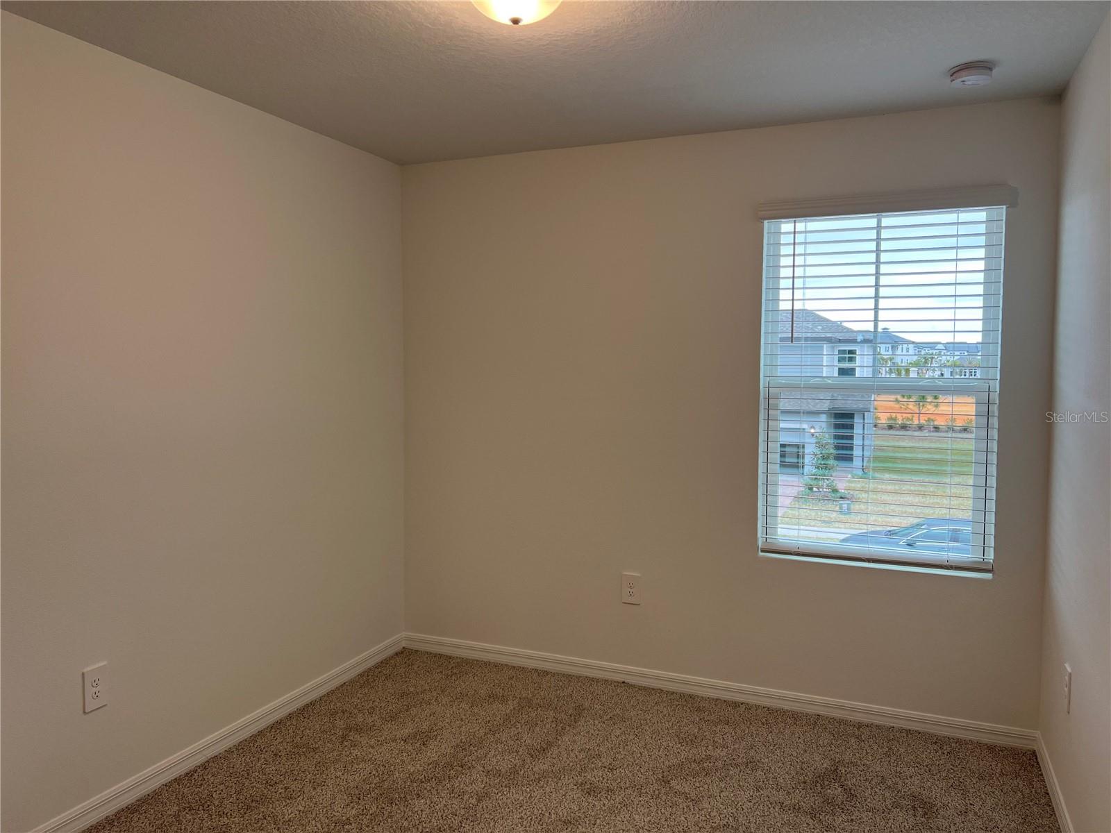 Image 12 of 25 For 16419 Happy Eagle Drive