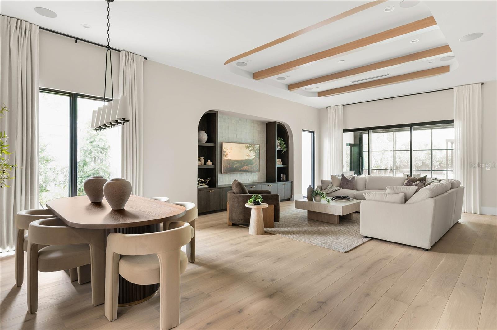 Image 12 of 81 For 150 Dana Way