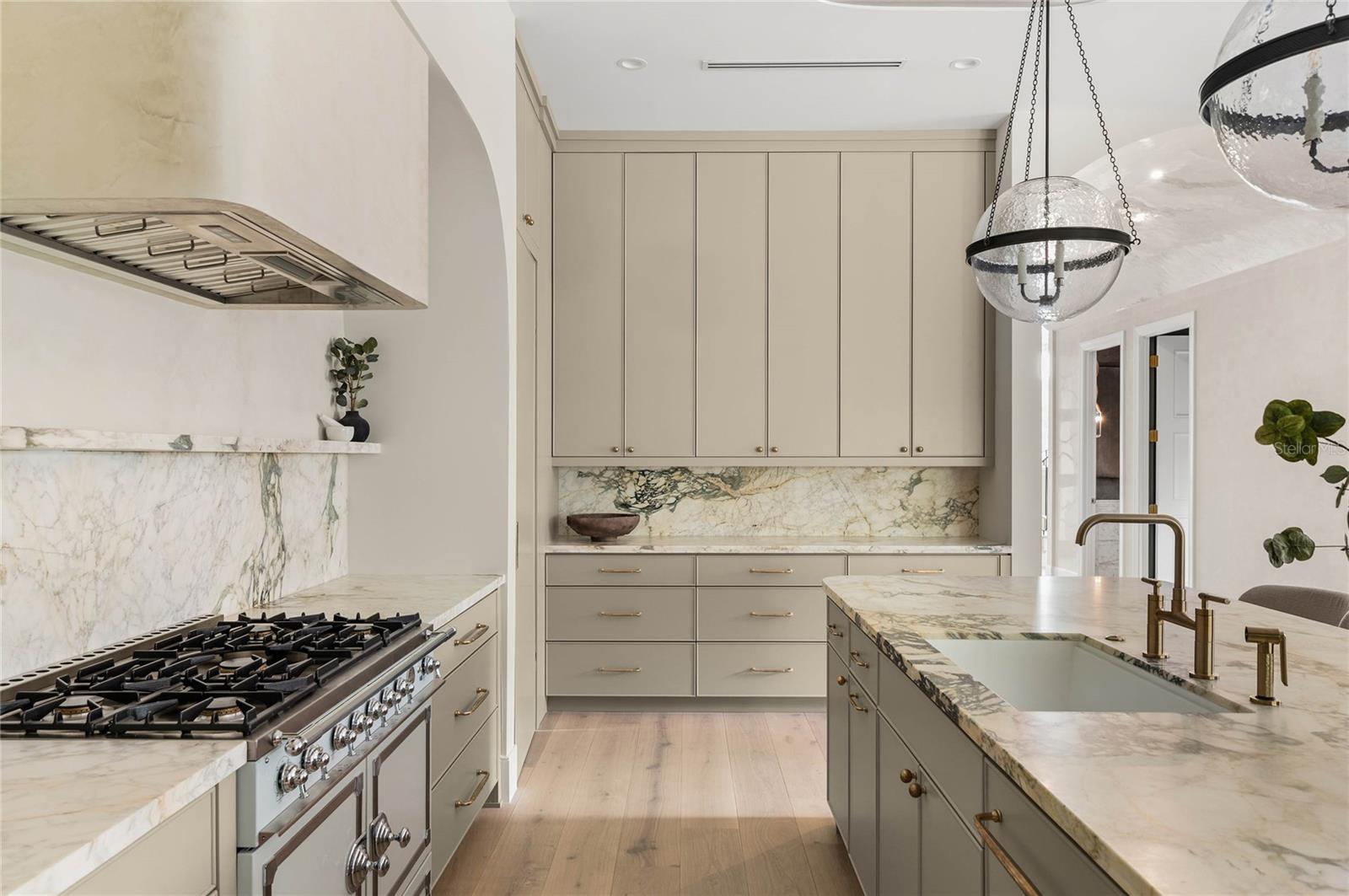 Image 23 of 81 For 150 Dana Way