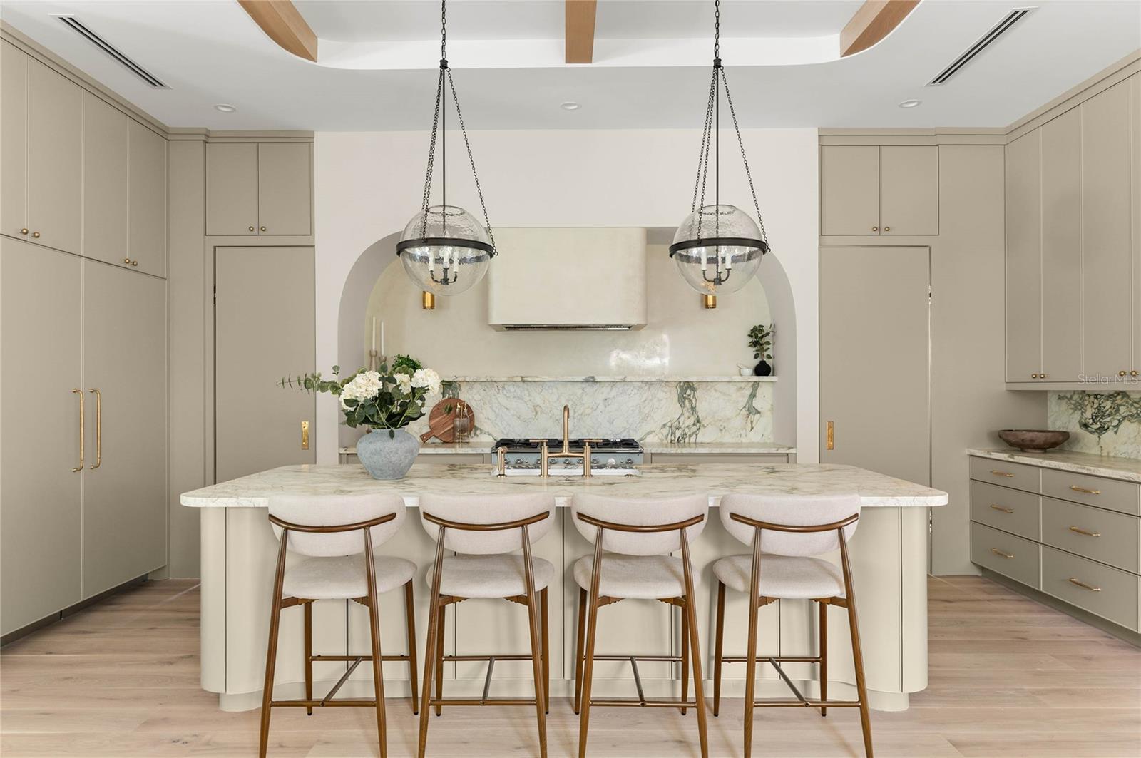 Image 24 of 81 For 150 Dana Way