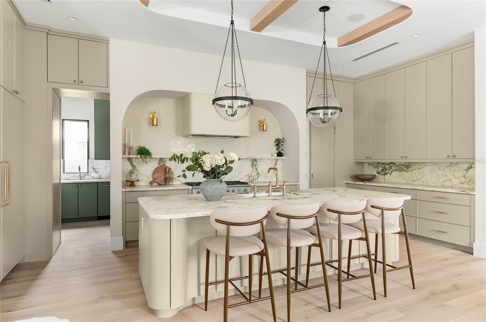 Image 26 of 81 For 150 Dana Way