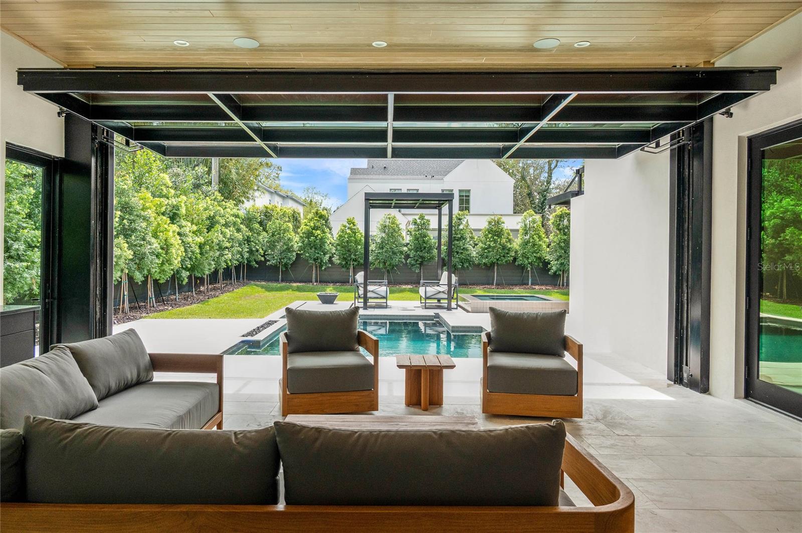 Image 31 of 81 For 150 Dana Way