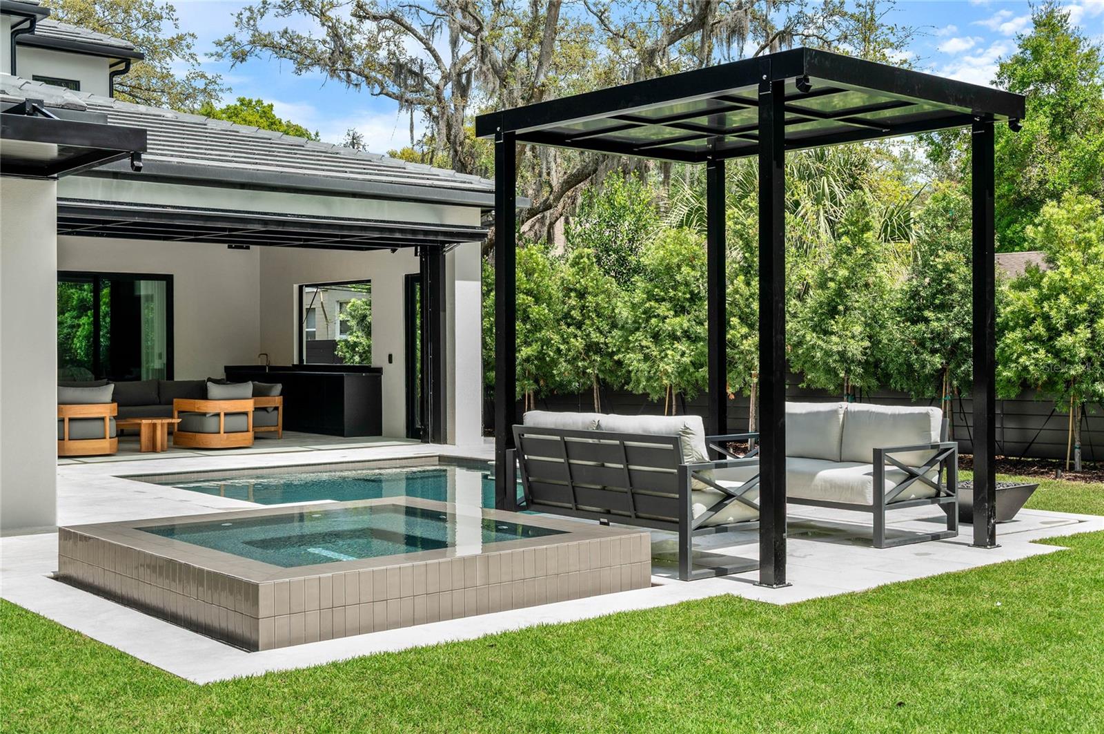 Image 35 of 81 For 150 Dana Way