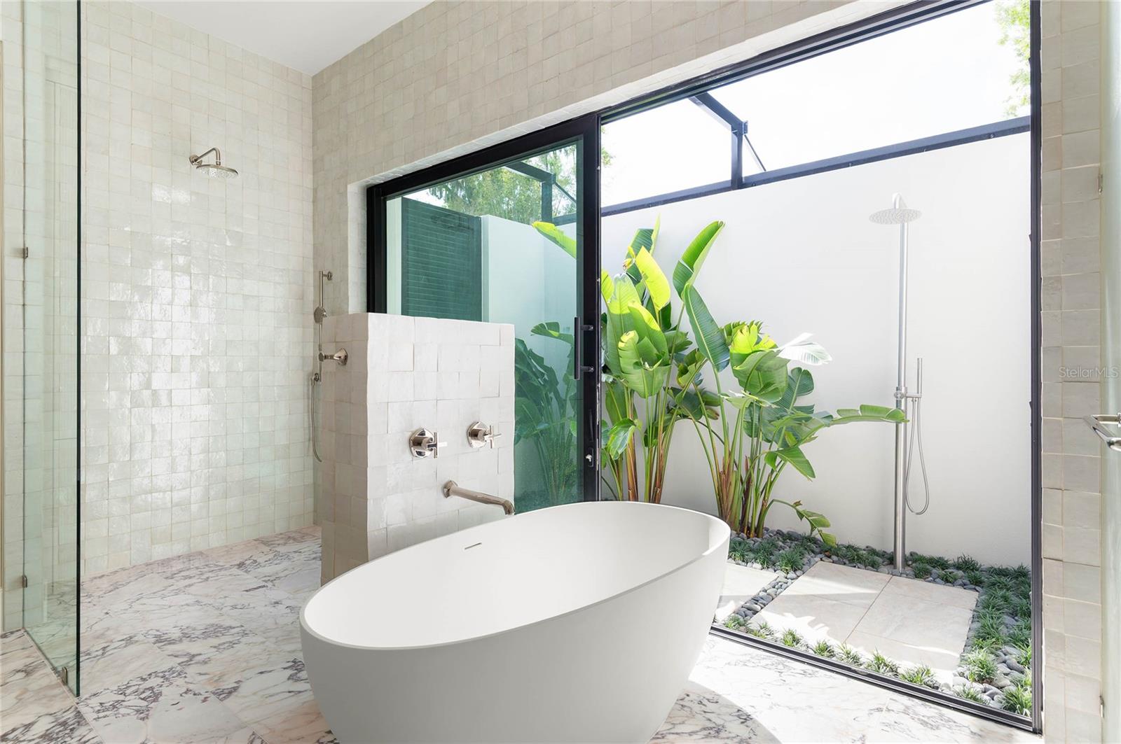 Image 43 of 81 For 150 Dana Way