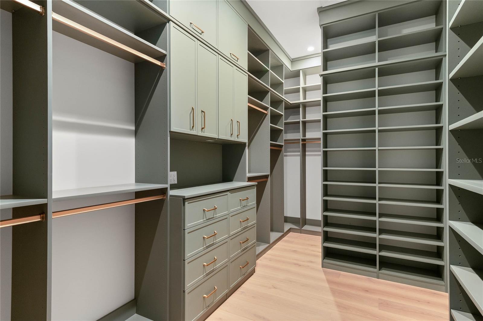 Image 45 of 81 For 150 Dana Way