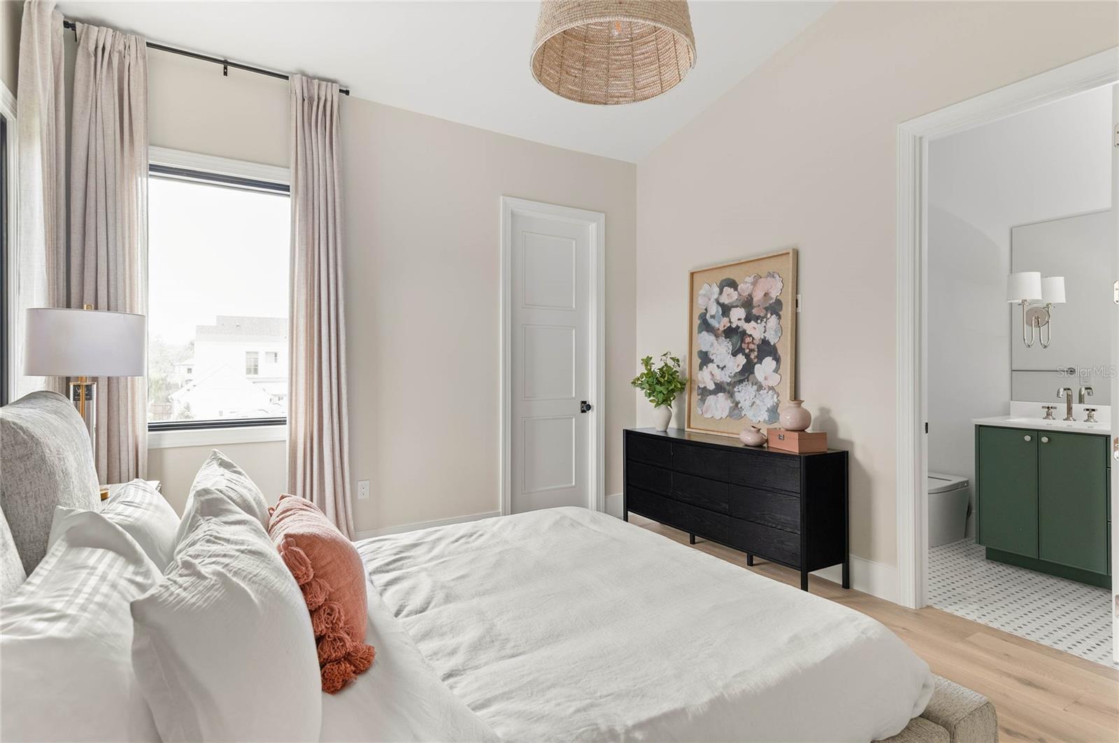 Image 57 of 81 For 150 Dana Way