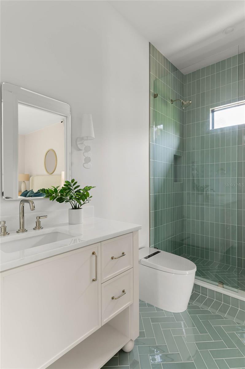 Image 66 of 81 For 150 Dana Way