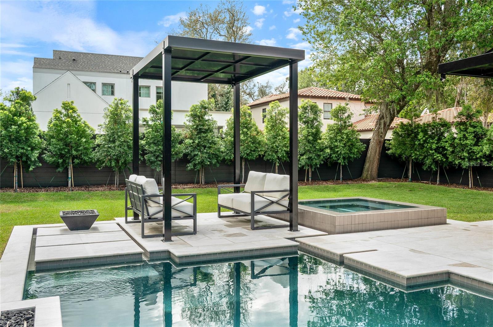 Image 72 of 81 For 150 Dana Way