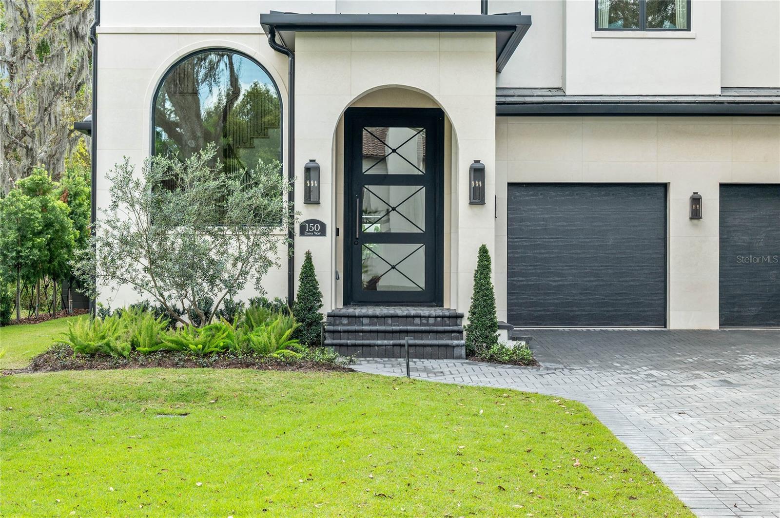 Image 8 of 81 For 150 Dana Way