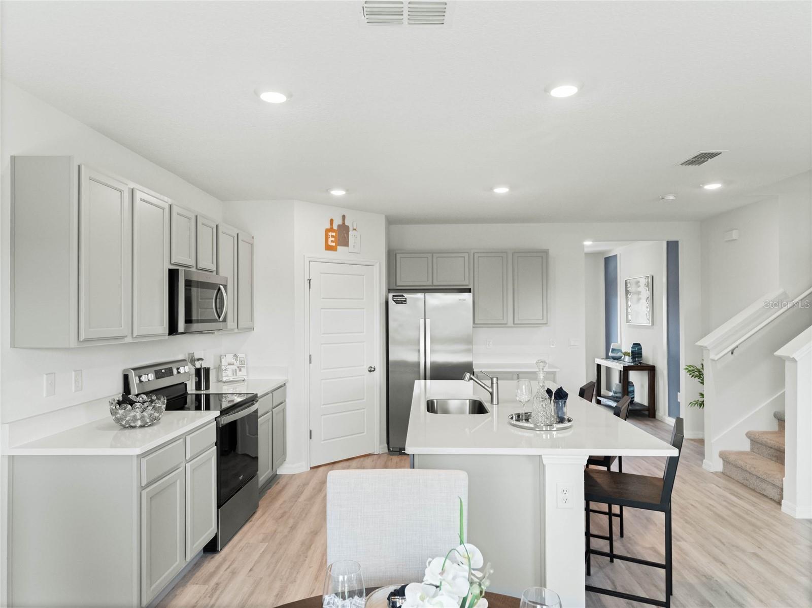 Image 13 of 33 For 7858 Forrest Fox Way