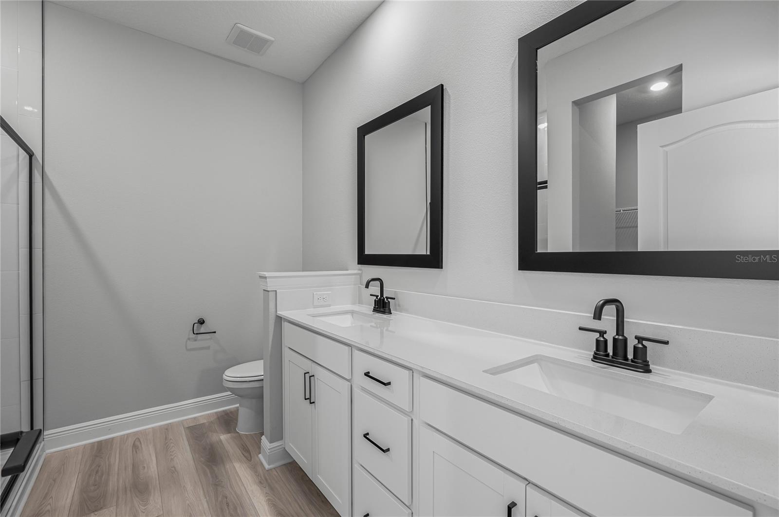 Image 18 of 37 For 3339 Chinotto Circle