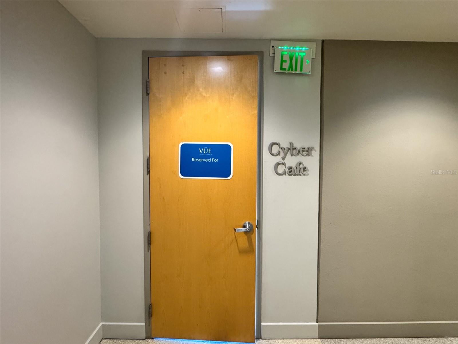 Image 16 of 30 For 150 Robinson Street 701