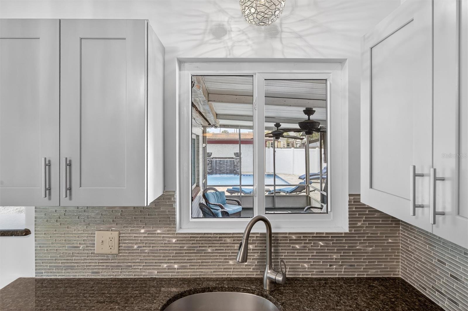 Image 26 of 37 For 344 Zelda Boulevard