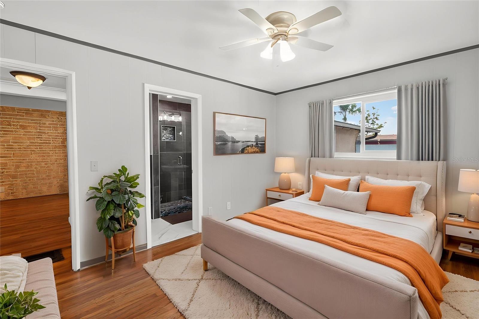 Image 31 of 37 For 344 Zelda Boulevard