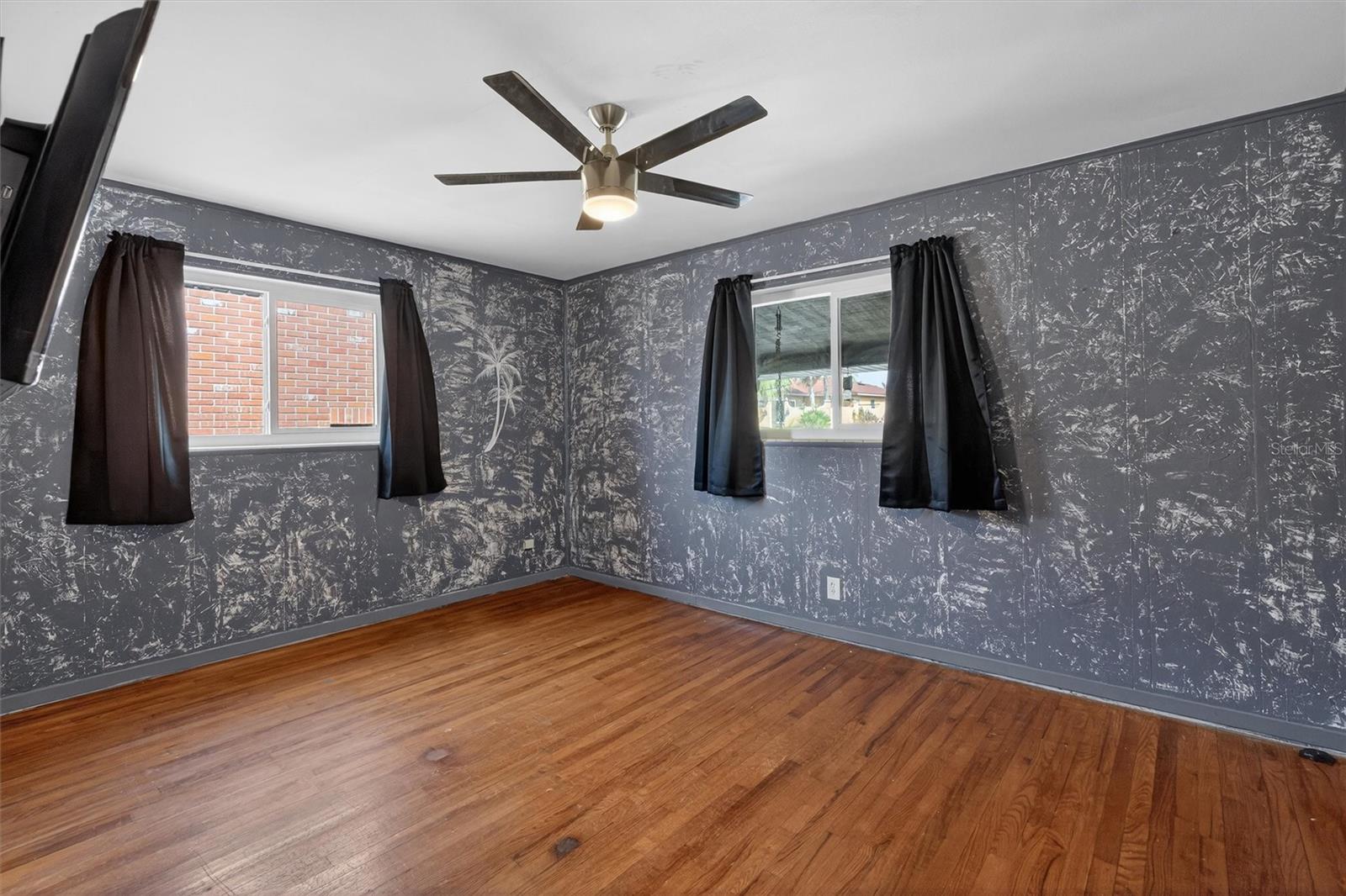 Image 37 of 37 For 344 Zelda Boulevard