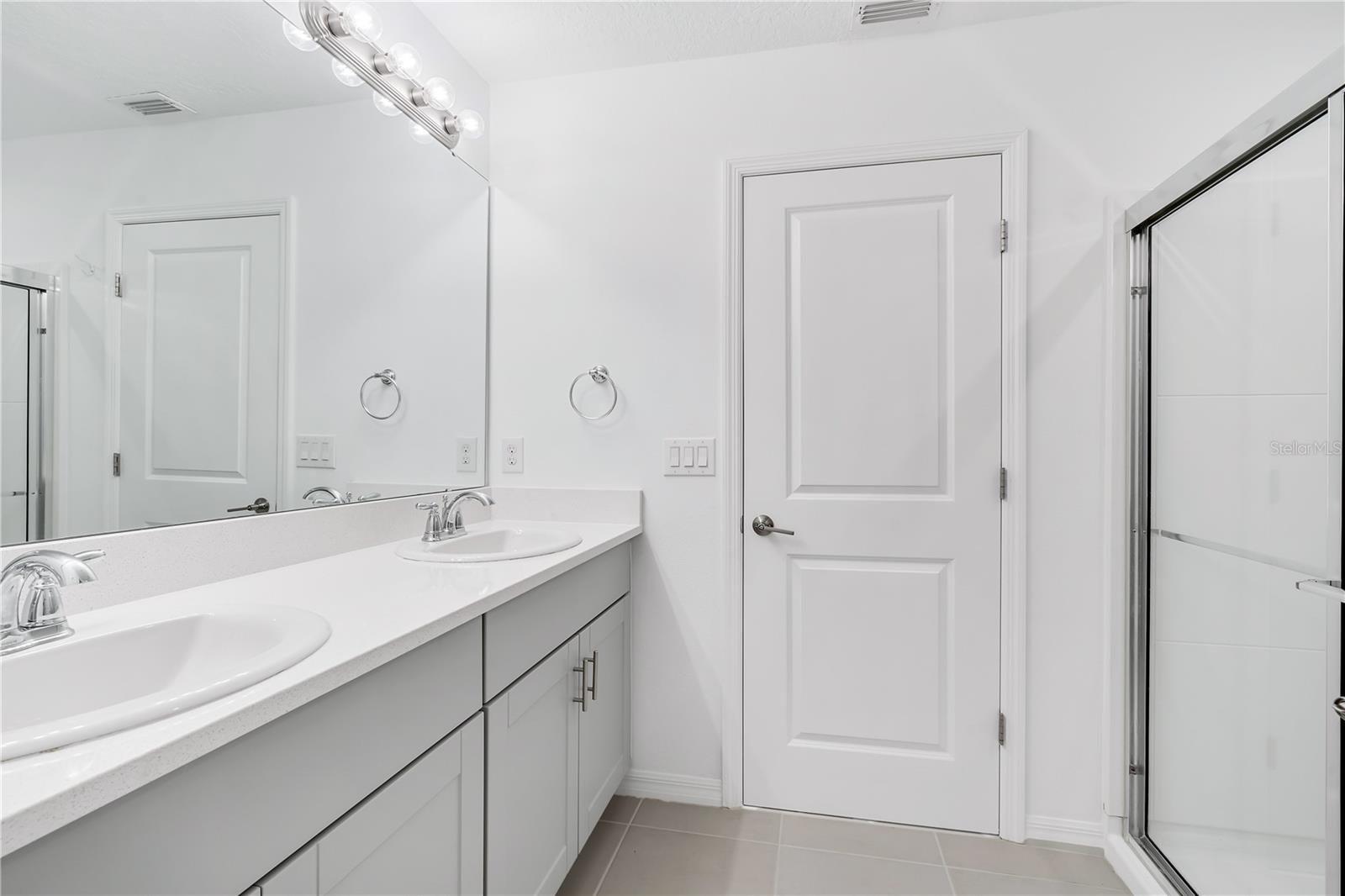 Image 33 of 49 For 5626 Costa Blanca Way