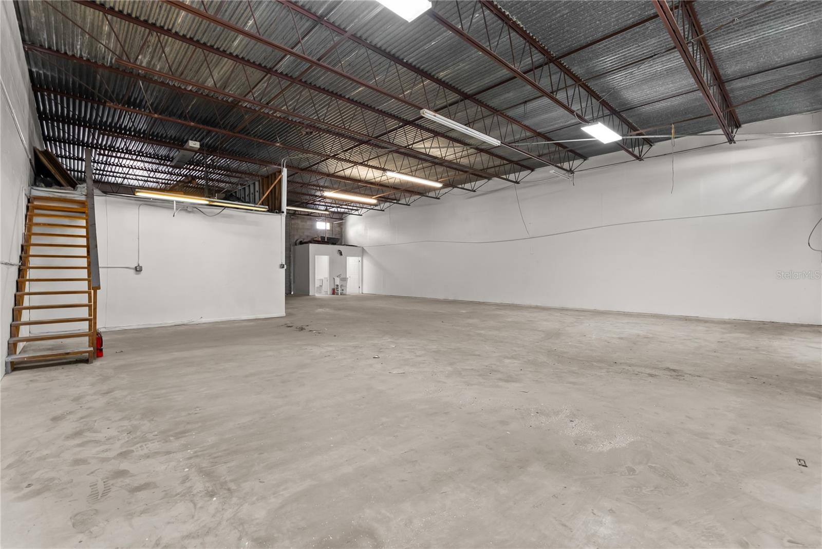 Image 11 of 11 For 260 Power Court