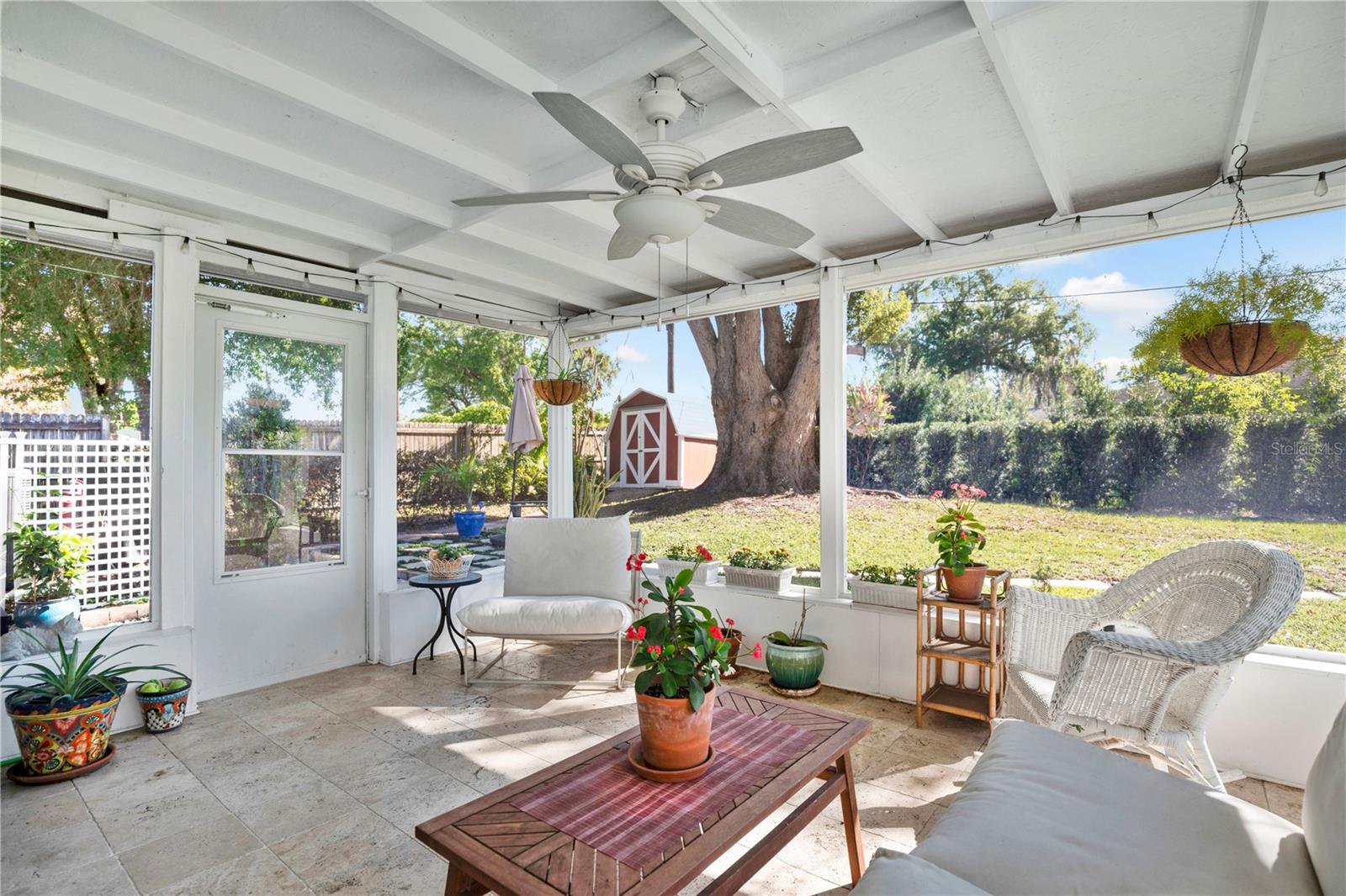 Image 23 of 37 For 5531 Chenault Avenue