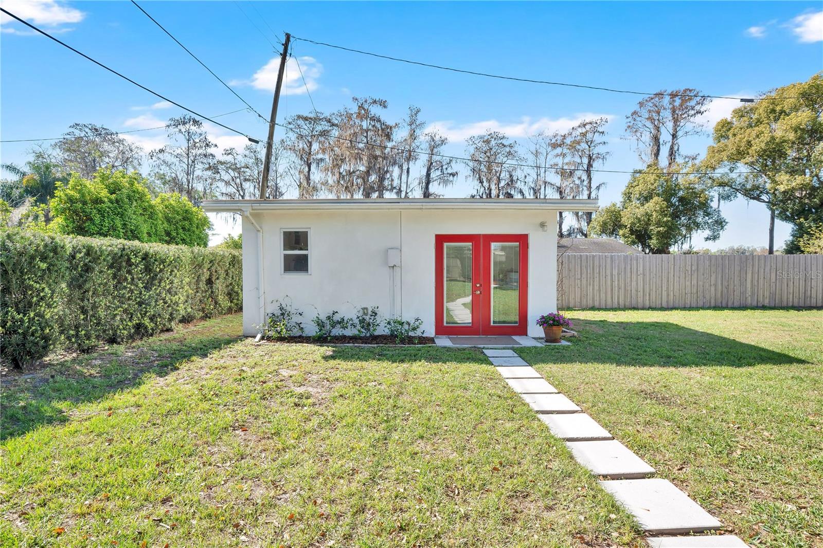 Image 28 of 37 For 5531 Chenault Avenue