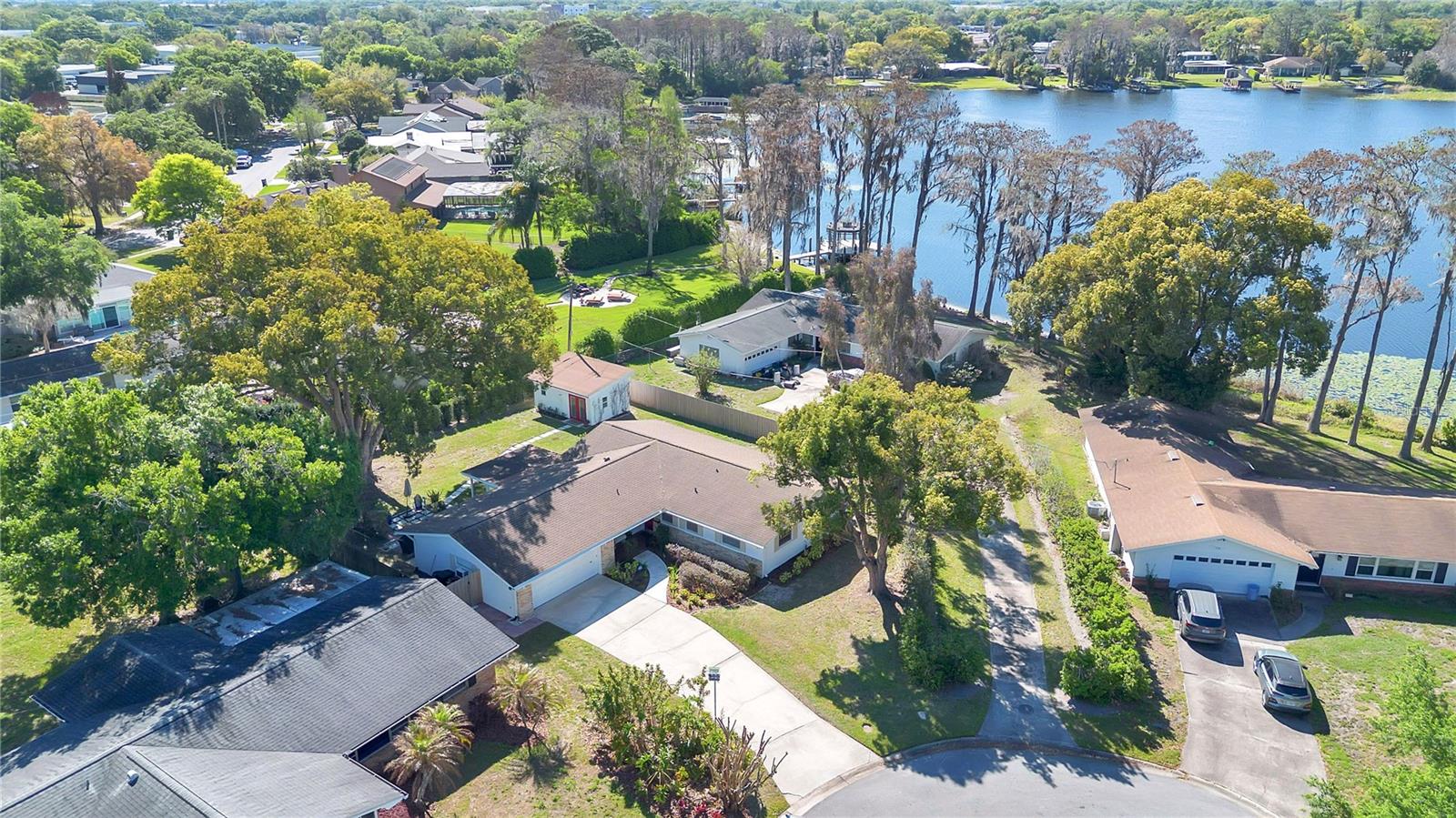 Image 33 of 37 For 5531 Chenault Avenue