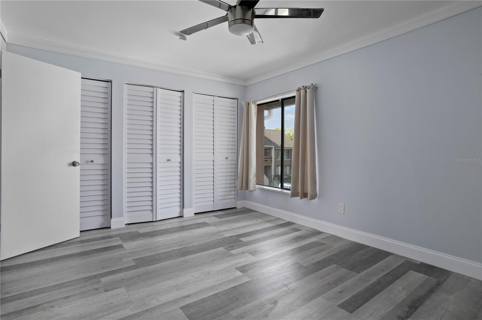 Image 15 of 23 For 226 Orienta Point Street 226