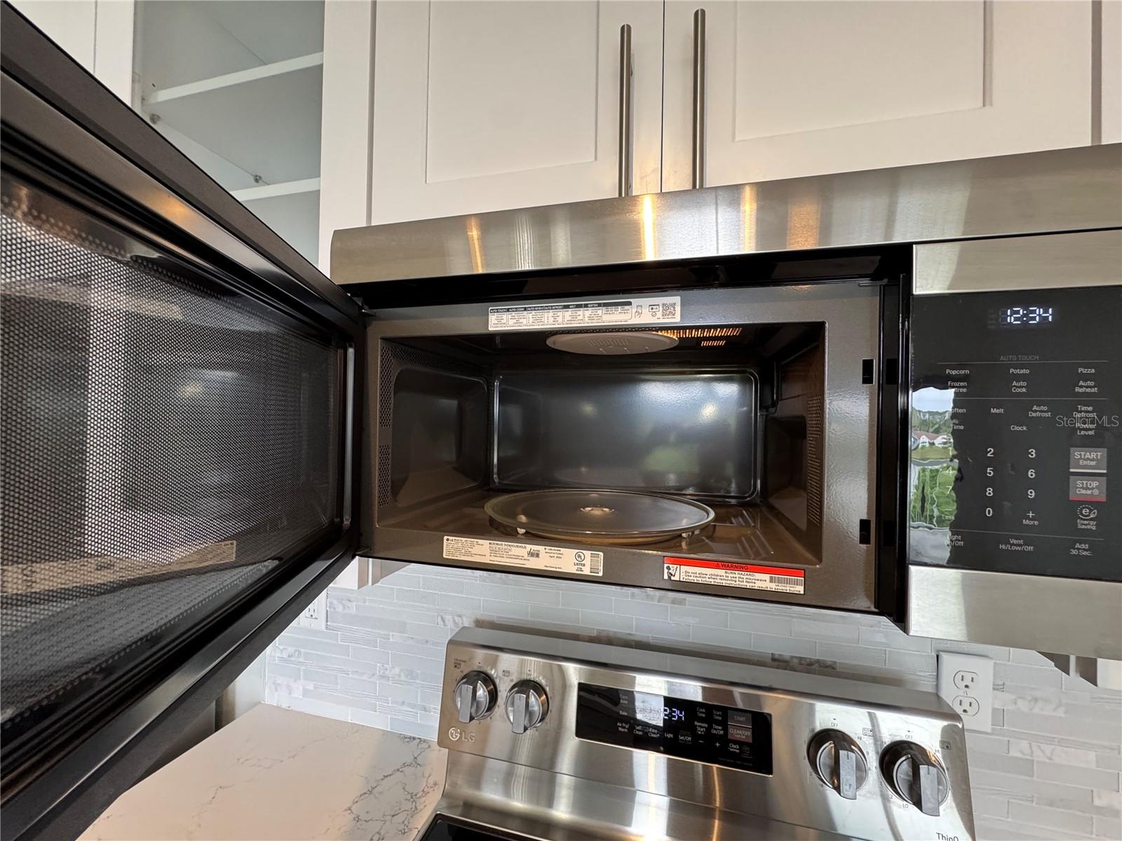 Image 13 of 44 For 2569 Grassy Point Drive 307