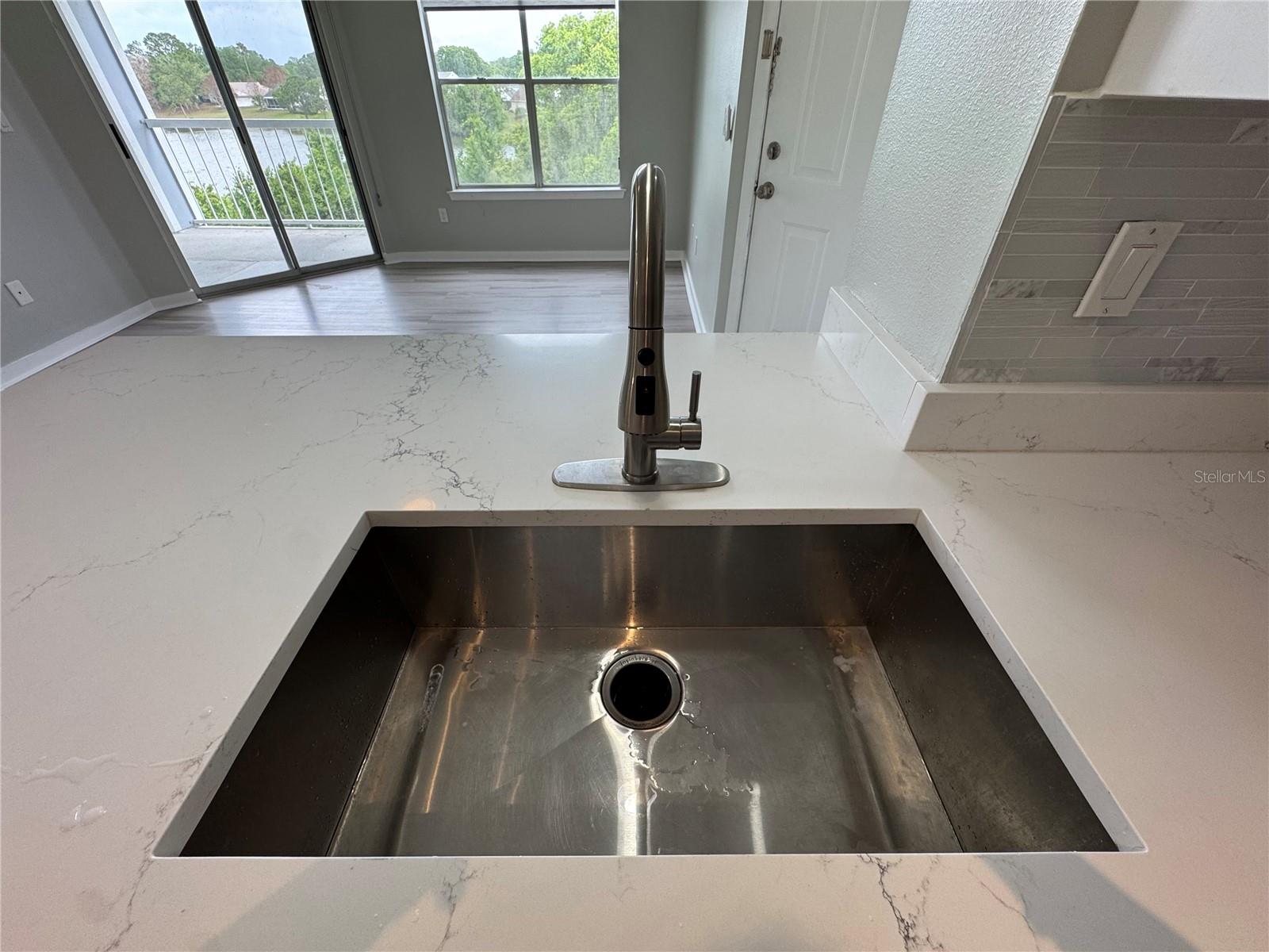 Image 22 of 44 For 2569 Grassy Point Drive 307