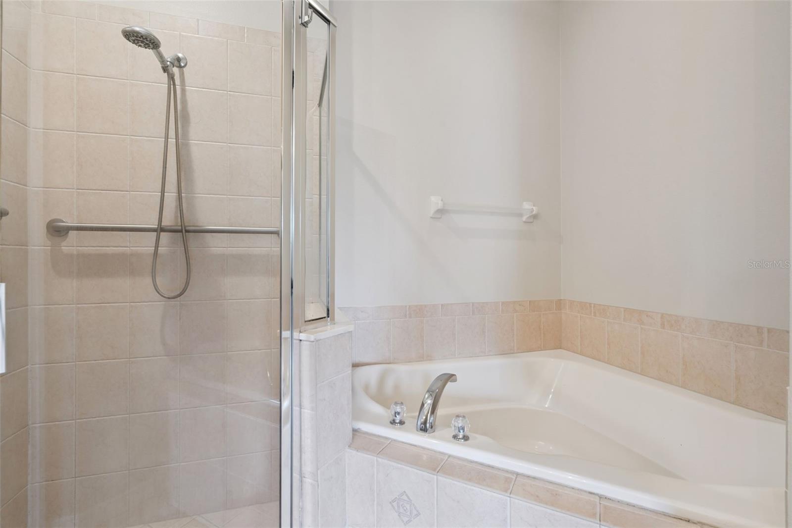 Image 29 of 69 For 1721 Travertine Terrace