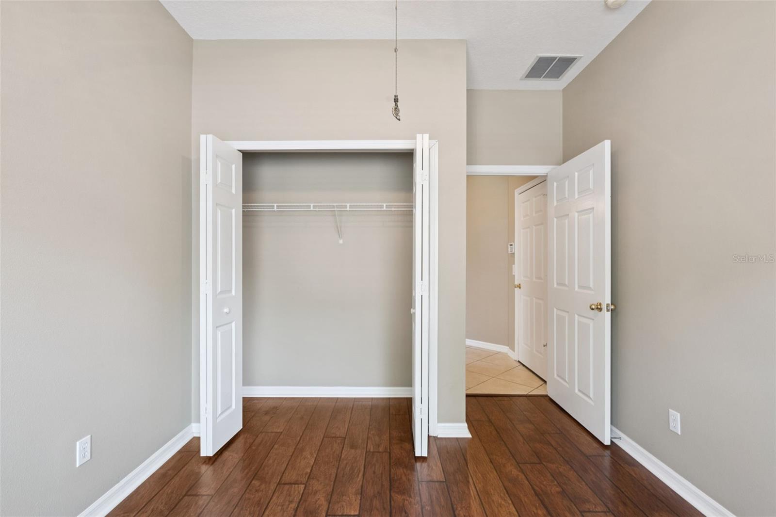 Image 33 of 69 For 1721 Travertine Terrace