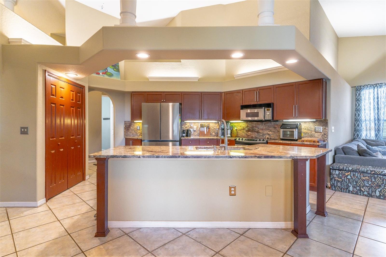 Image 11 of 42 For 987 Kerwood Circle