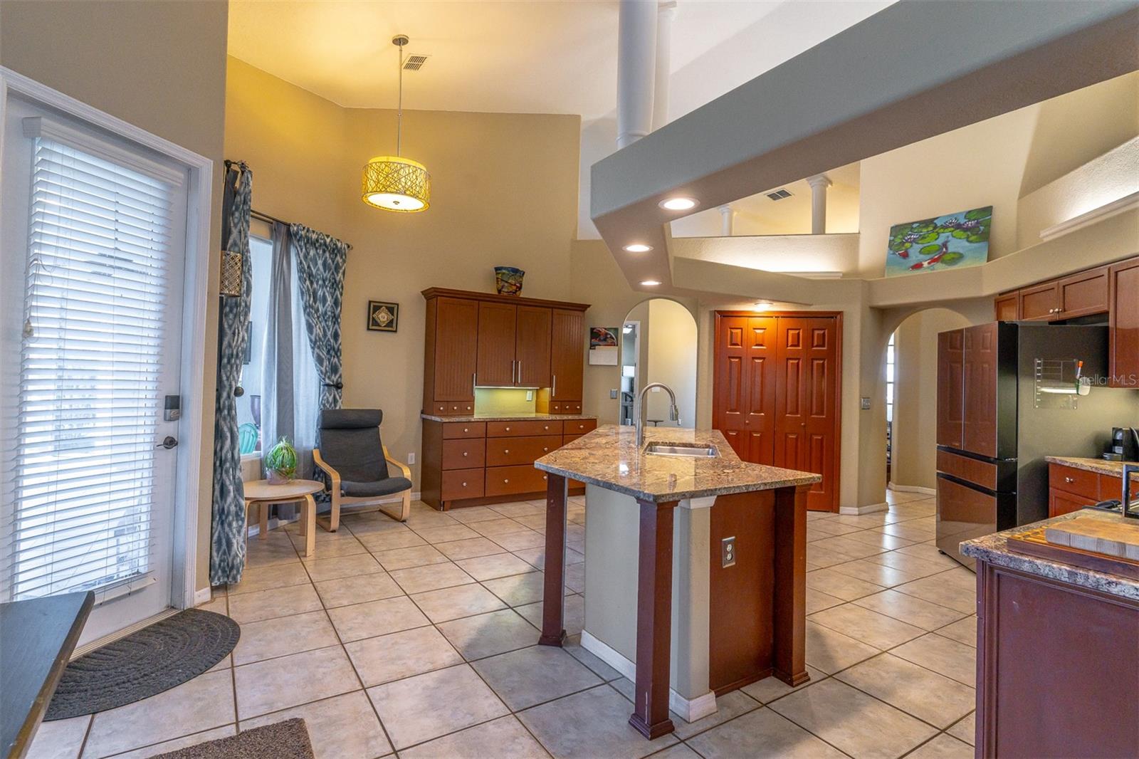 Image 14 of 42 For 987 Kerwood Circle