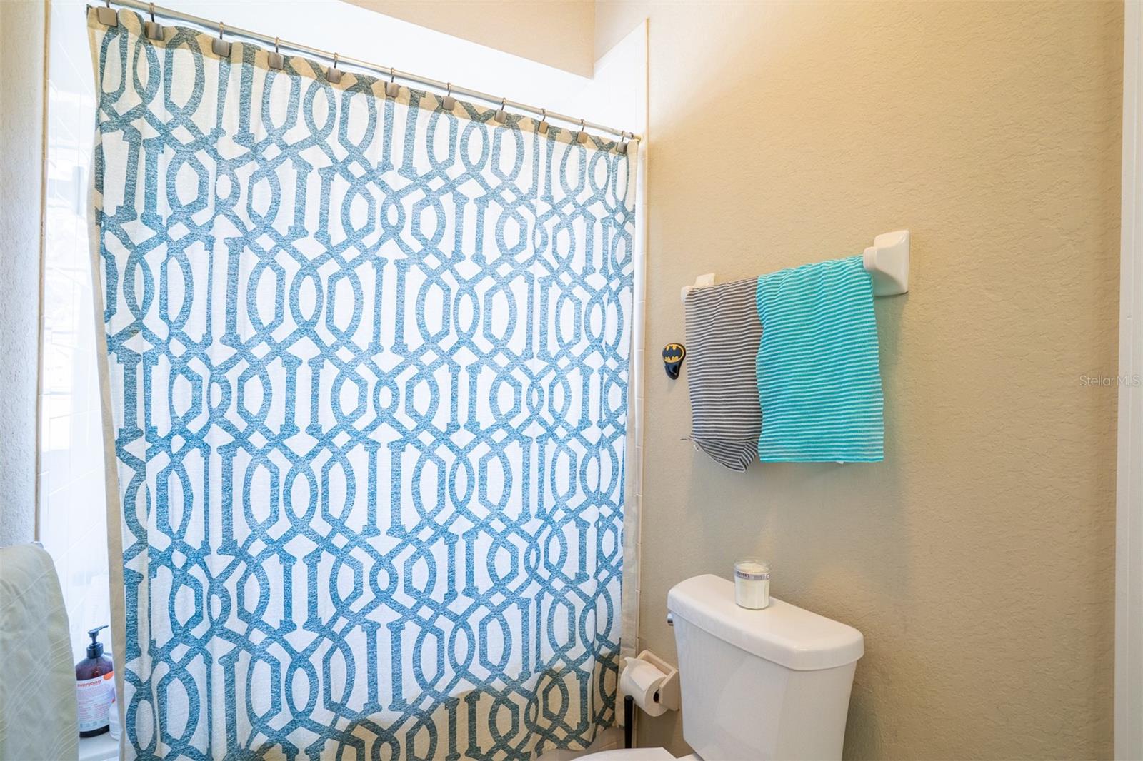 Image 28 of 42 For 987 Kerwood Circle