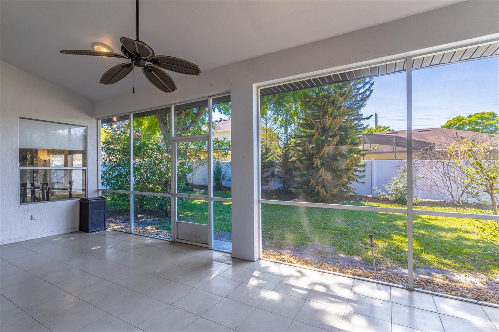 Image 32 of 42 For 987 Kerwood Circle