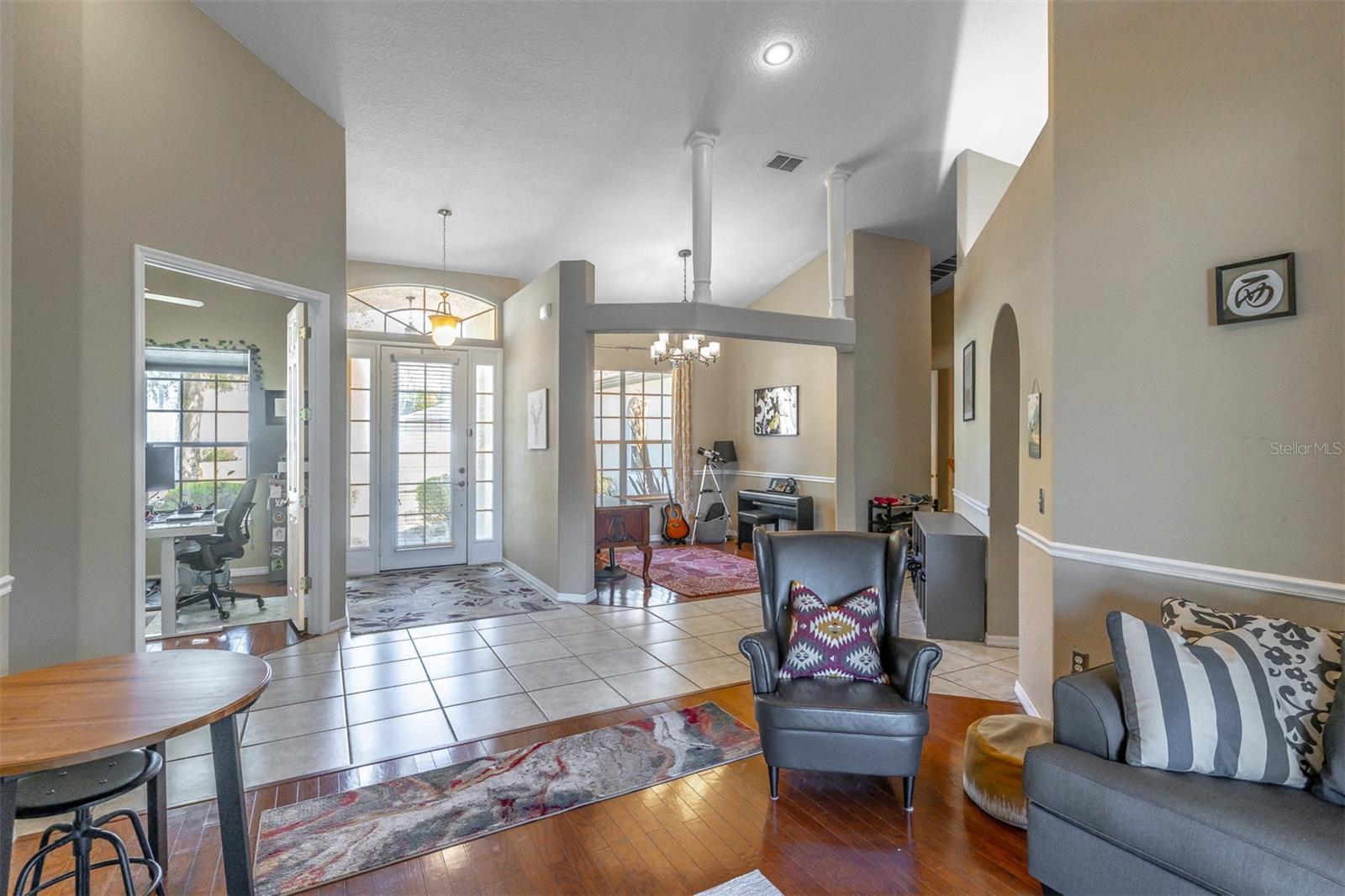 Image 5 of 42 For 987 Kerwood Circle