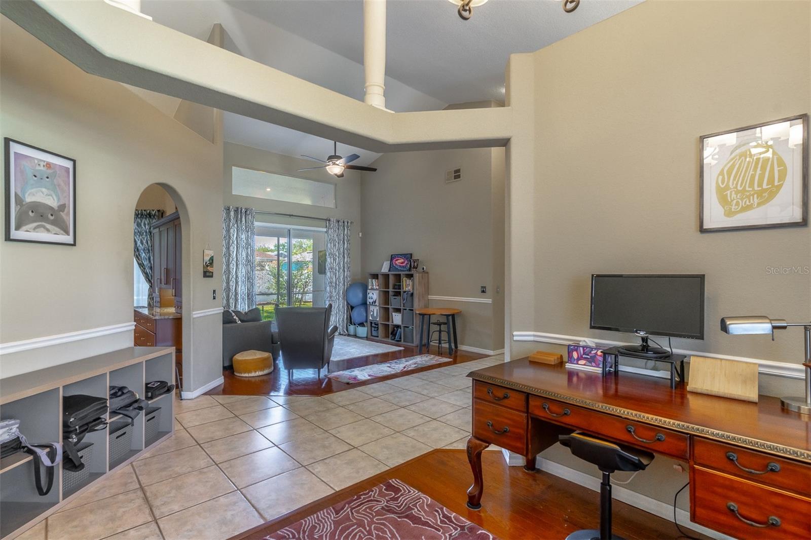 Image 9 of 42 For 987 Kerwood Circle