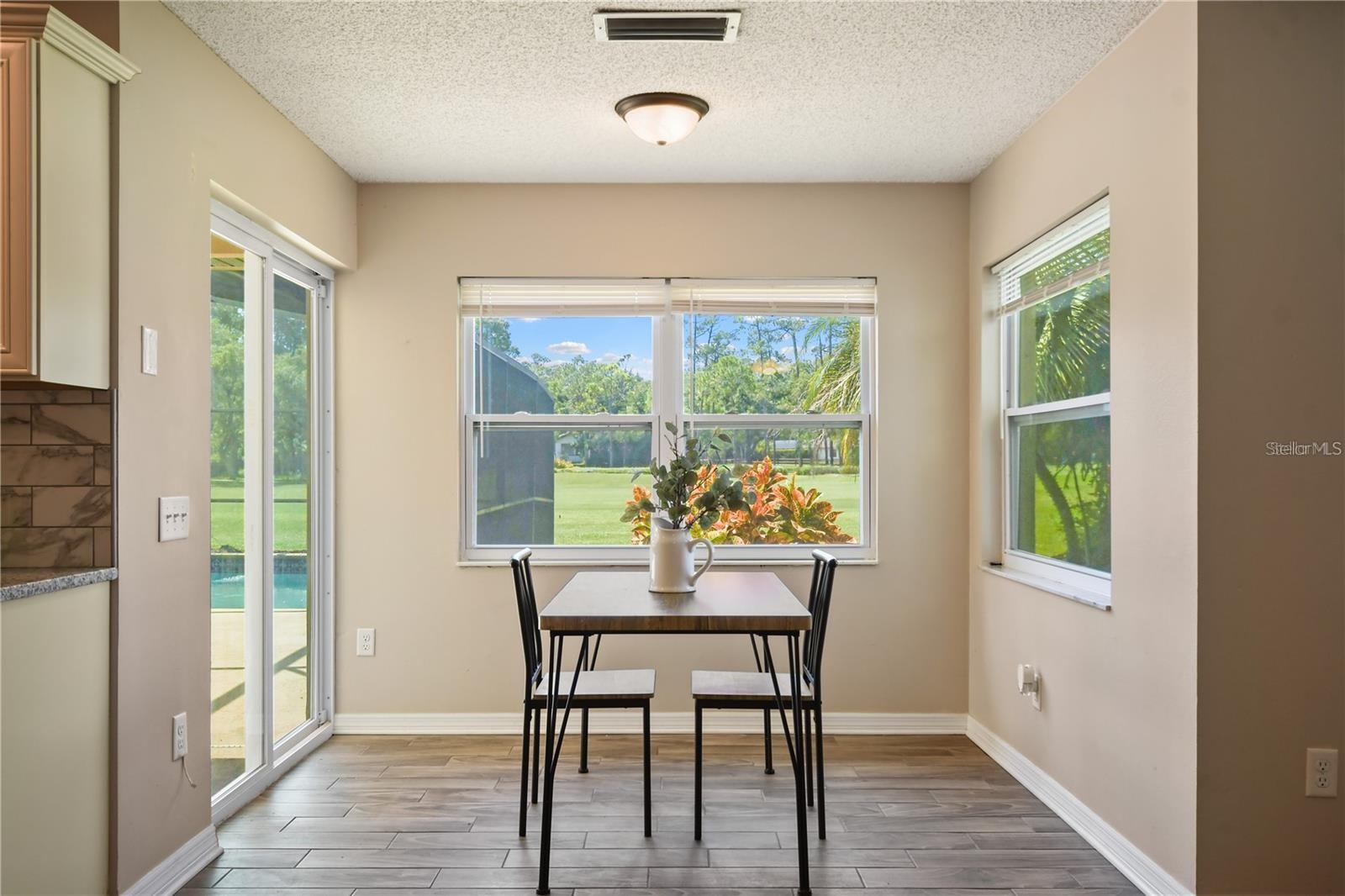 Image 21 of 52 For 7037 Edgeworth Drive