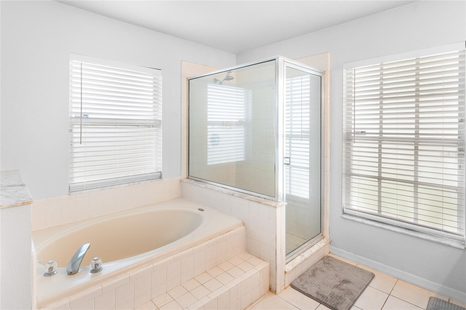 Image 21 of 38 For 1839 Queen Palm Drive