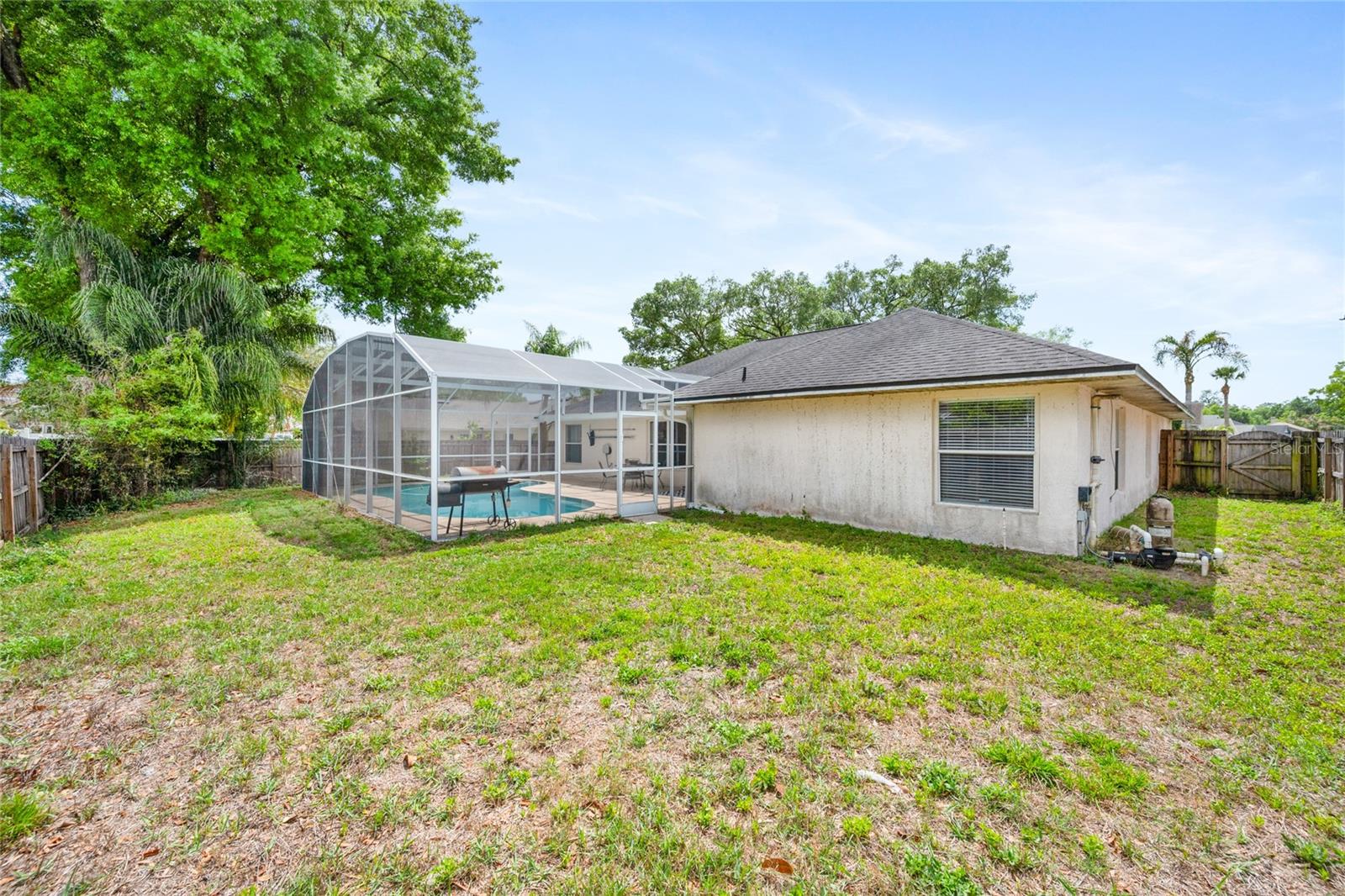 Image 30 of 38 For 1839 Queen Palm Drive