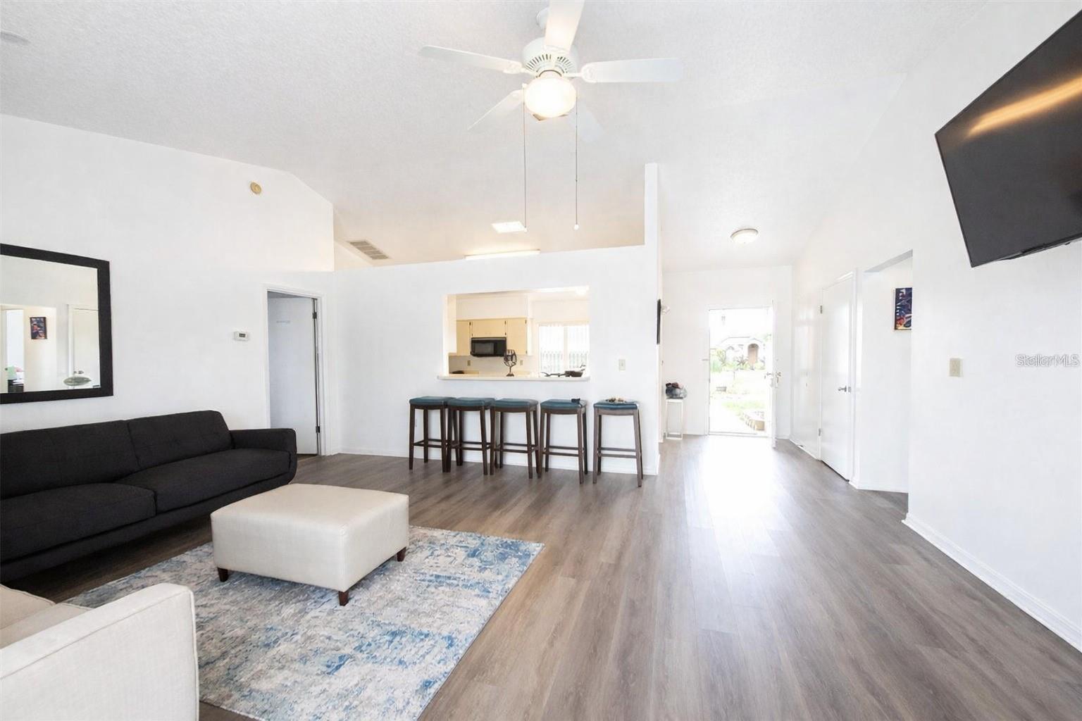 Image 2 of 8 For 138 Valentino Court