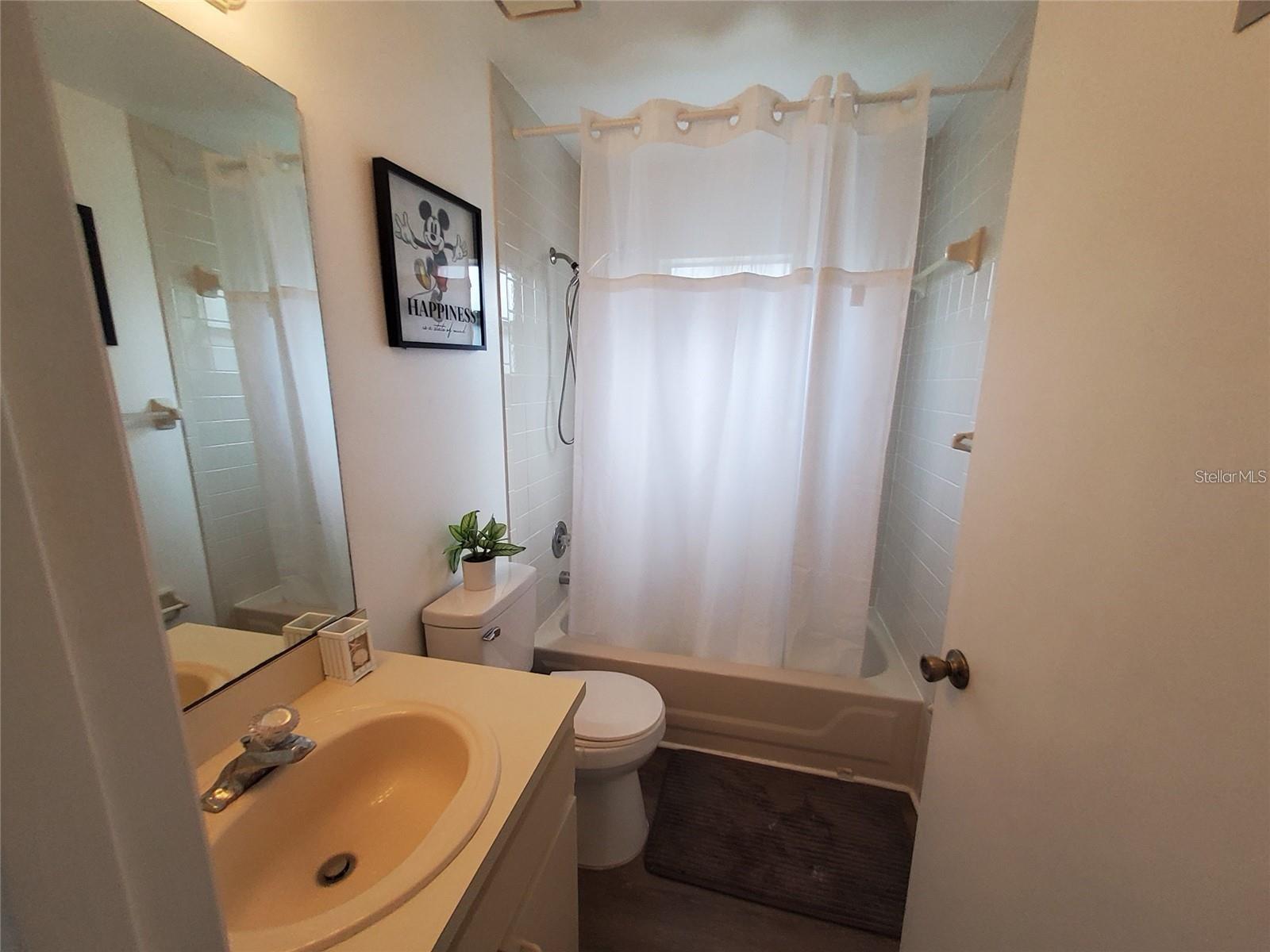 Image 7 of 8 For 138 Valentino Court