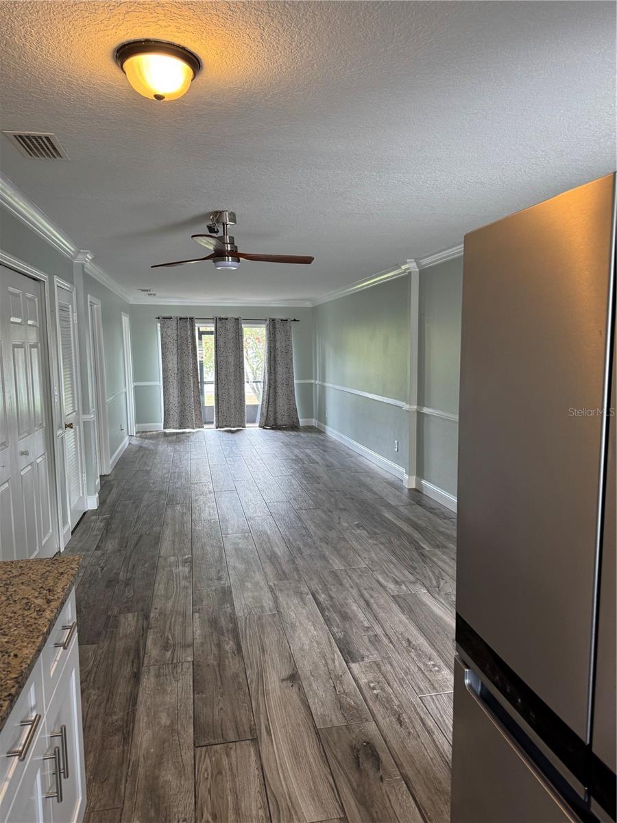 Image 2 of 19 For 313 Dirksen Drive F7