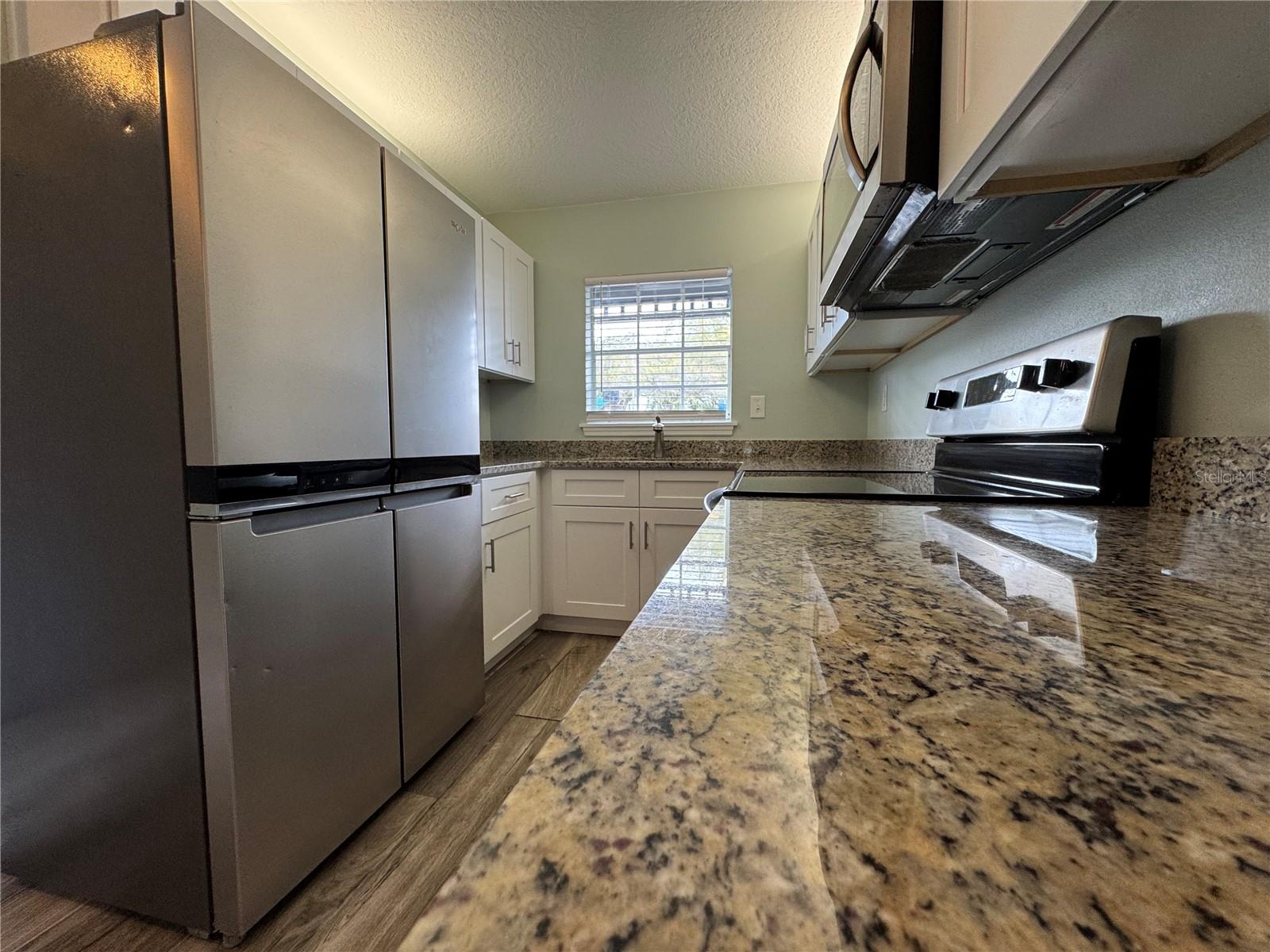 Image 5 of 19 For 313 Dirksen Drive F7