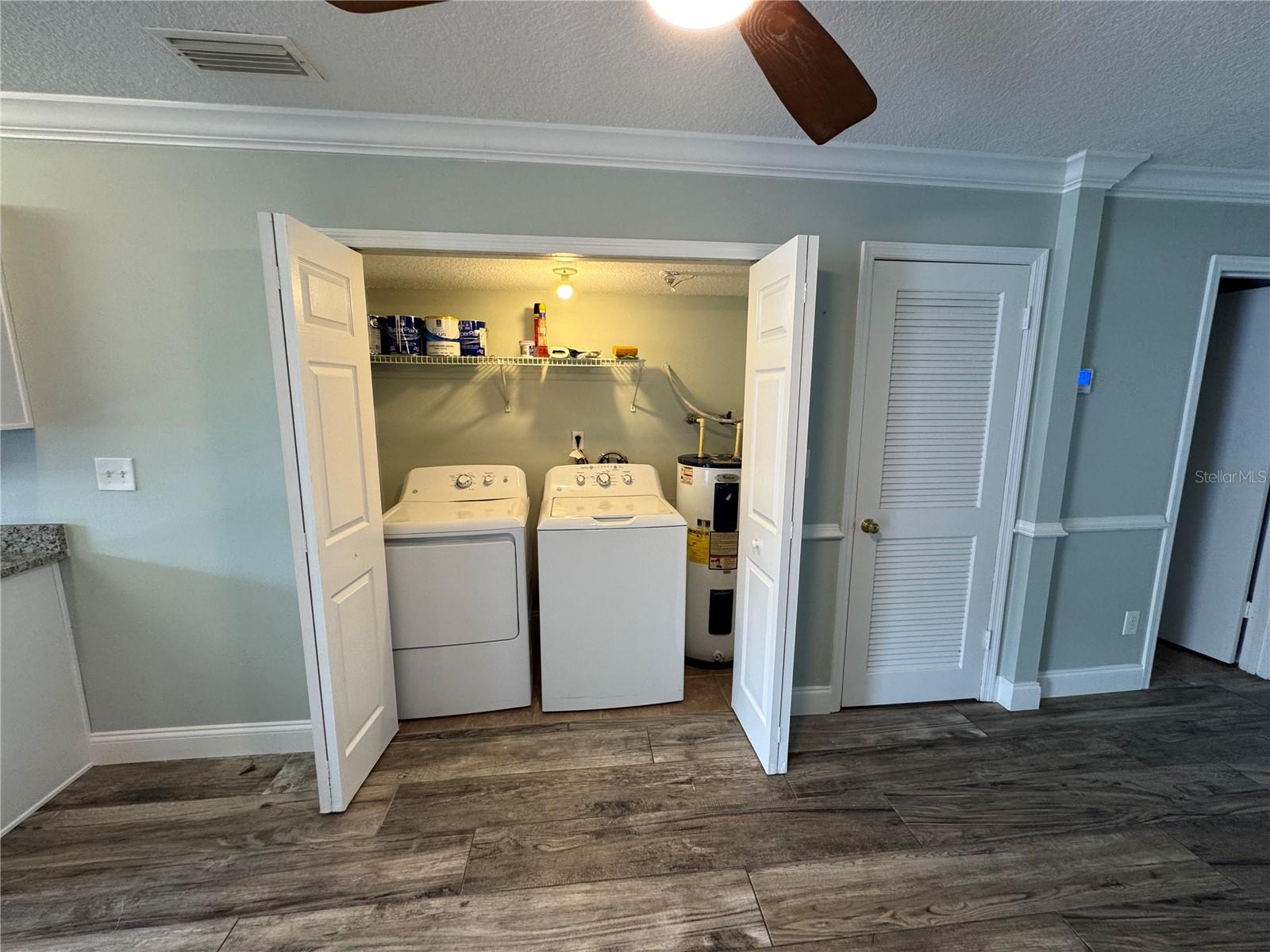 Image 6 of 19 For 313 Dirksen Drive F7