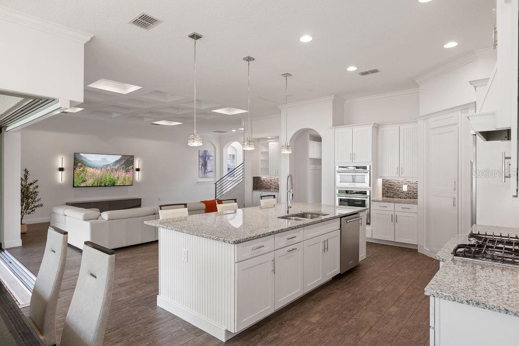 Image 22 of 49 For 706 Canopy Estates Drive