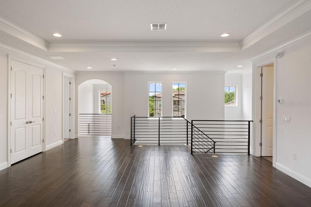 Image 35 of 49 For 706 Canopy Estates Drive